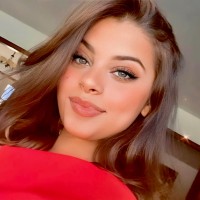 Yasmine Nouressafi