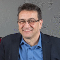Rolf Schütz