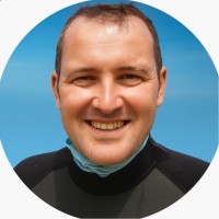 Dan J.