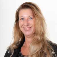 Nanda Krimpen Van