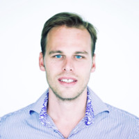 Jeroen M. van Holland