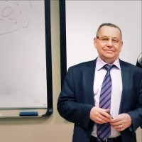 Валерий Семенов