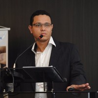 Mauricio Santos
