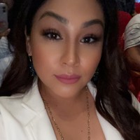 Laura Robles