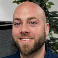 Scott Olson