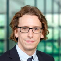 Dr. Fabian Dickmann