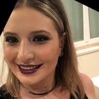 Helena Pires Sbompato