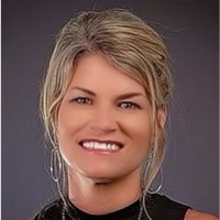 Kelly Wells