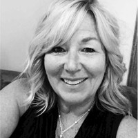 Kelly Friel