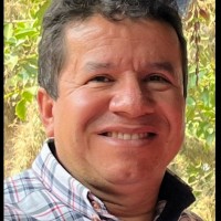 Juan Mario Vela Velasquez