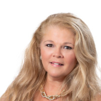 Torey (Victoria) Young