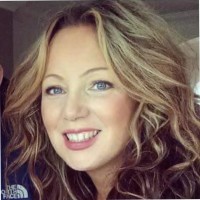 Lisa Scully