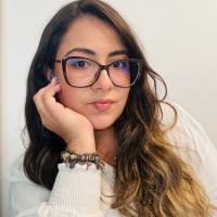 Adriana Barcelos