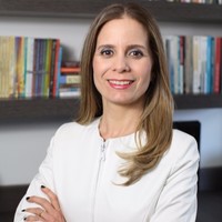 Claudia Costa Moreira