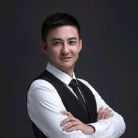 王梓名