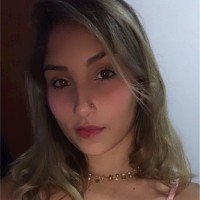 Anna Paula Vieira