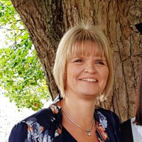 Lynne Owen