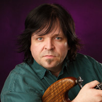Raymond Opheikens
