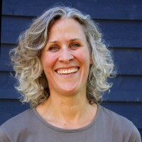 Lenore Foster