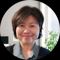 Su Ryun Lee, Ea
