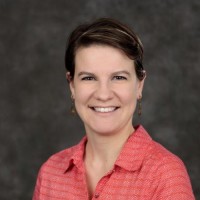 Pamela Lind, Lep