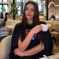 Caitlin Teo