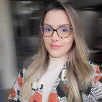 Lívia Bezerra
