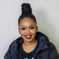 Yola Ntisana
