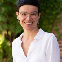 Dr. Stefanie Buchmann