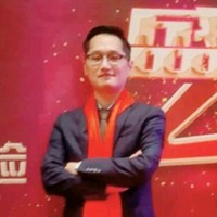 万君琪