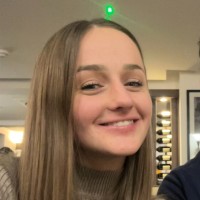 Chloe Leach