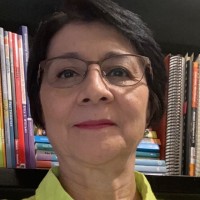 Silvia Raya