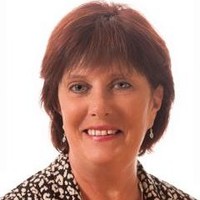 Julie Lowe