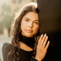 Adrionna Stommes