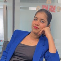 Komal daryani