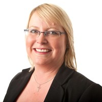 Helen Hoyle