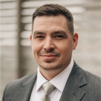 Lauchie Routledge, Cpa, Mba