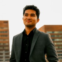Louis Rosales