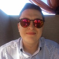 Руслан Сафаров