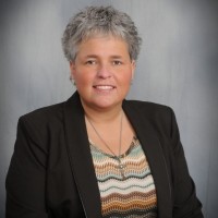 Lisa Devins, Ms
