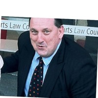 Bruce Mackie