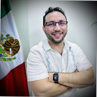 Jose Luis Cisneros