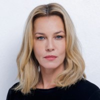 Connie Nielsen
