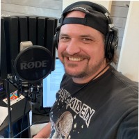 Christopher Manzelli