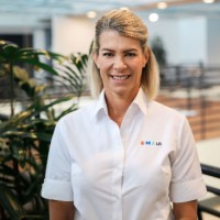 Nadine Mackay