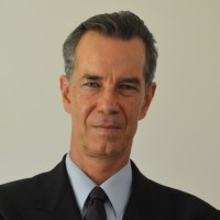 Esteban Echavarría Cano.