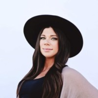 Johnna Francis