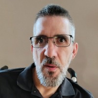 Scott Tolen