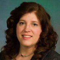 Amy Chisholm, Cae, Cmp