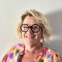 Michèle VIELFAURE-CHAPUIS